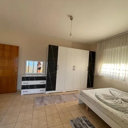 Apartment Klaudia Durres
